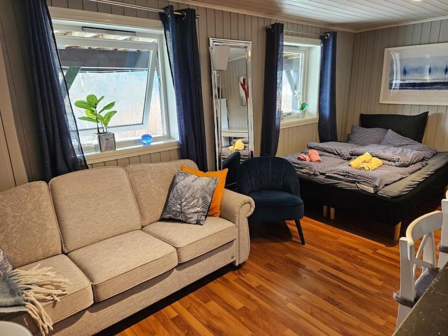 Ferienwohnung Casa Monami Leilighet I Naturen Naer Bergen Lonevåg Exterior foto